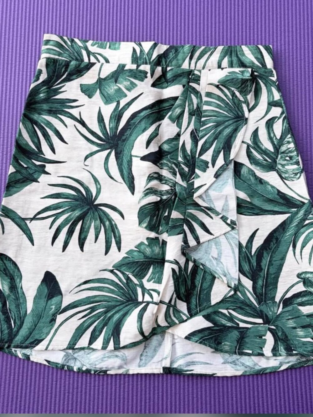 Summer leaf pattern pleated skirt